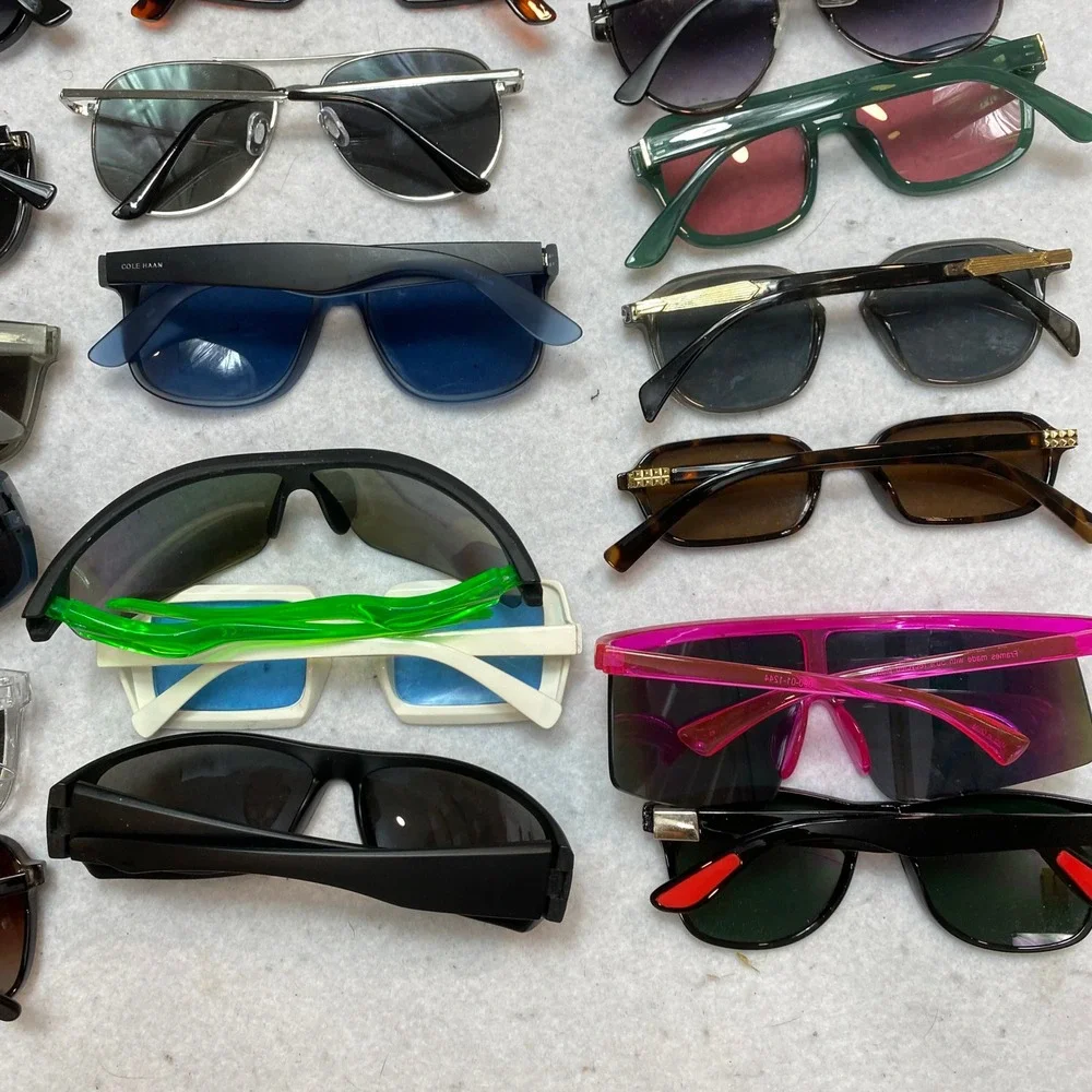 Lot Of 20 Mixed Sunglasses Unisex OS Multi Aviator Sport Shield Bundle